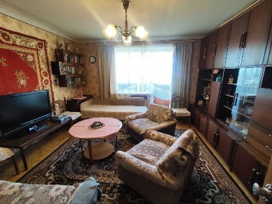 Продаж 3-кімнатної квартири 70 м², Феодосійська вул., 4