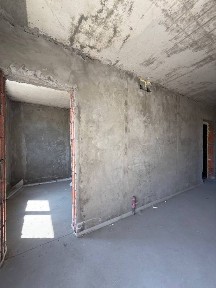 Продаж квартири без ремонту. Новий район.