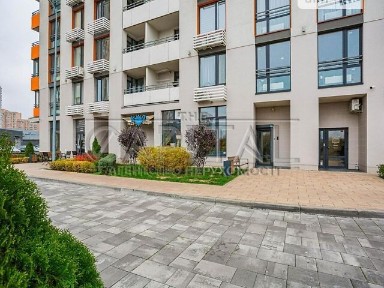 Продаж офісного приміщення 90 кв. м. на 1 поверсі на вул. Дніпровська наб. 17, багатоповерхова будівля • ID 34817934