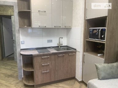 Продаж офісного приміщення 35 кв. м. на 1 поверсі на вул. Канатна 122, багатоповерхова будівля • ID 34812573
