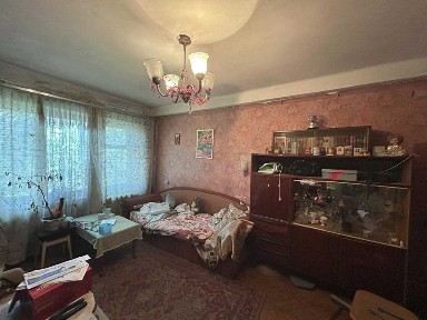 Продам 2-ух комнатную квартиру на Нивках, ул. Щербаковского, 61.