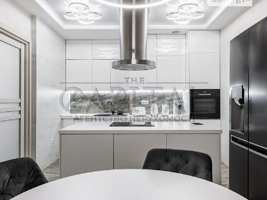 Продаж 3к квартири 150 кв. м на вул. Дегтярівська 25A • ID 34817083