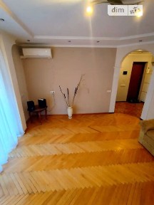 Академіка Заболотного вулиця, мікрорайон Теремки-1, район Голосіївський, Київ, метро Теремки, вул. Академіка Заболотного 136А • ID 34816756