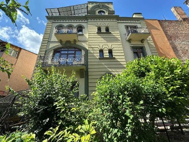 Ексклюзивна багаторівнева квартира 377,6 м² біля парку Шевченка