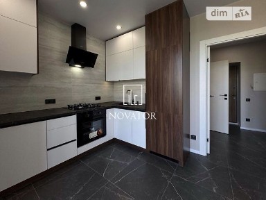 Продаж 2к квартири 37.3 кв. м на вул. Свято-Покровська 8 • ID 34814280