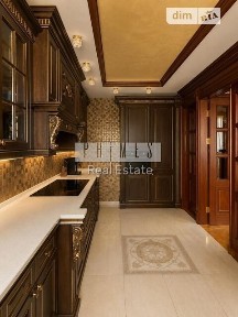 Продаж 3к квартири 143.9 кв. м на вул. Олеся Гончара 35 • ID 34813237