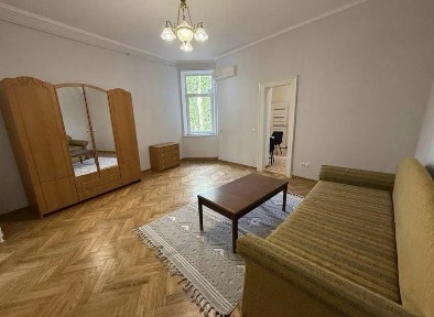 Довгострокова оренда квартири в центрі Львова
