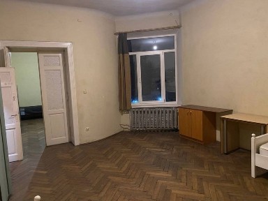 Оренда двокімнатної квартири, початок Стрийської, близький центр