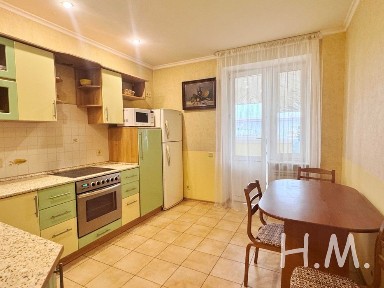 2 кімн. з чудовим видом, метро Лівобережна, Микільсько-Слобідська, 3 пов.