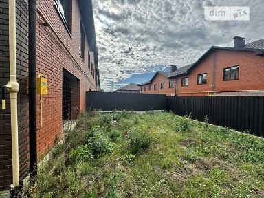Продаж 2 поверхового таунхауса з ділянкою на 3 сотки, 135 кв. м, 4 кімнати, на вул. Петра Сагайдачного • ID 34820221
