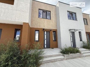 Продаж 2 поверхового таунхауса з ділянкою на 1 сотку, 85 кв. м, 2 кімнати, на вул. Приозерна • ID 34820086