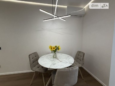 Продаж 2к квартири 65 кв. м на вул. Приозерна 40 • ID 34819973