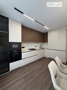 Продаж 3к квартири 86.5 кв. м на вул. Приозерна • ID 34819887