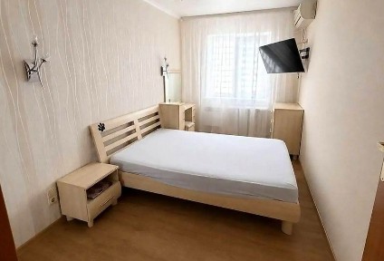 Продаж 3-кімнатної квартири 56 м², Богдана Хмельницького просп.