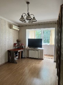 Продаж 1-кімнатної квартири 31.5 м², Гладківська вул., 1/7
