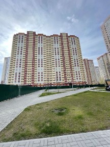 Продаж 1 кім ЖК Патріотика Кодацька Фортеця м. Позняки 10хв.