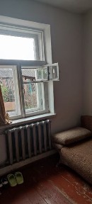 Продам половину будинку в Тетерівці.