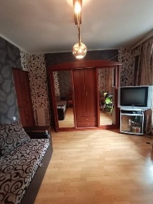 Продам 2-кімнатну квартиру, заїжджай і живи!