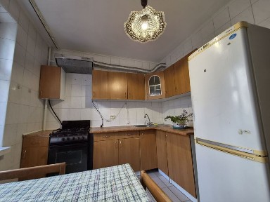 Оренда 2 к квартири 52 м², вул Петлюри 18/1