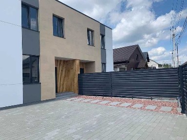 Від забудовника. Продам будинок 105м2, заводимо газ, окремий заїзд.