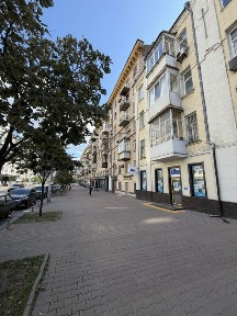 Без коміссіі‼️ сталінка Велика Васильківська 132 трикімнатна квартира 70м2