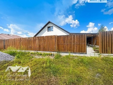 Продаж 2 поверхового будинку з ділянкою на 9 соток, 280 кв. м, 3 кімнати, на мас. Садовий 87 • ID 34820709