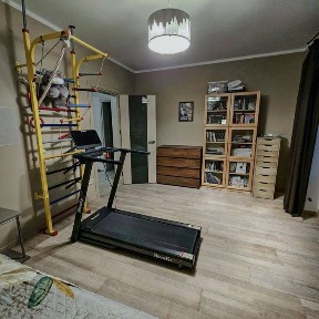 Продам 3 ком. квартиру с евроремонтом возле метро Научная.