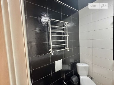 Продаж 1к квартири 42.5 кв. м на вул. Київська • ID 34821271