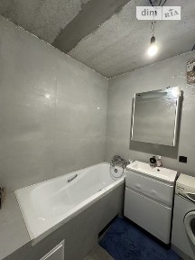 Продаж 2к квартири 67 кв. м на вул. Володимира Великого • ID 34821167