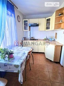 Довготривала оренда 3к квартири на вул. Автозаводська 10 • ID 34821288
