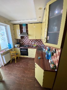 Продаж 1-кімнатної квартири 36 м², Молодіжна (Піонерська) вул., 26 (Пионерская) ул.