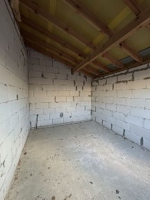 Продаж смарт-квартира з власним двориком, Білогородка, вул. Абрикосова, 28А