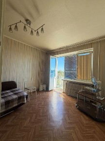 Продам 1к квартиру на вул. Галини Мазепи / Калинова