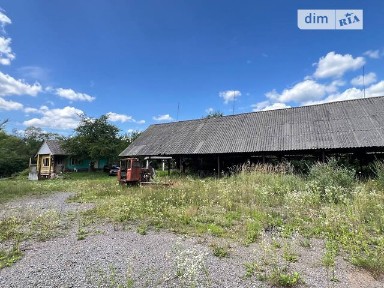 Продаж спеціального приміщення на вул. Перемоги 44, площа 1123.1 кв. м • ID 34682649