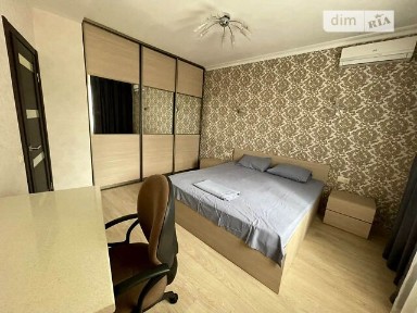 Довготривала оренда 2к квартири на вул. Дмитрівська 75 • ID 34822673