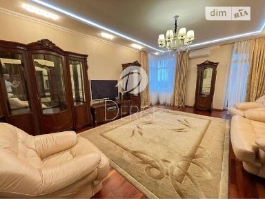 Продаж 3к квартири 127 кв. м на вул. Старонаводницька 6 • ID 34822749