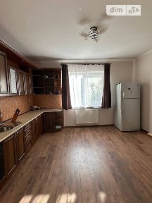 Довгострокова оренда будинку з балконом, від власника на вул. Запашна • ID 34454247
