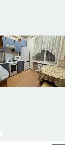 Оренда 2-кімнатної квартири 48 м², Богдана Хмельницького просп.
