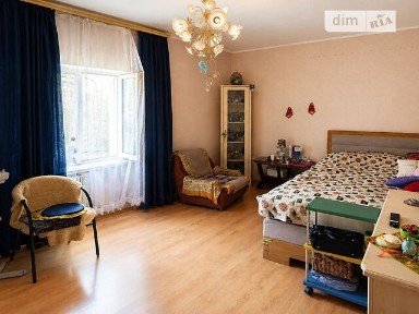 Продаж 3 поверхового будинку з верандою і ділянкою на 8 соток, 260 кв. м, 8 кімнат, на вул. Одеська • ID 34822597
