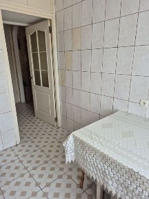 2-комнатная квартира на Бочарова около Крымского бульвара.