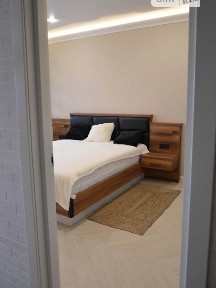 Продаж 1к квартири 38 кв. м на вул. Басейна • ID 34823831