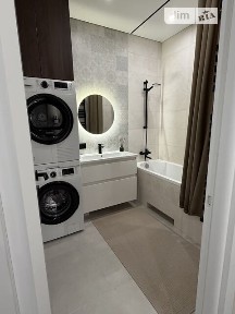 Продаж 3к квартири 79 кв. м на вул. Європейська 146Е • ID 34823718