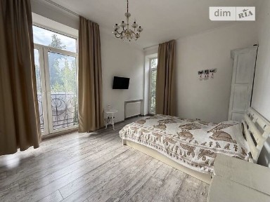 Продаж 2к квартири 50 кв. м на вул. Захисників України 124Г • ID 34823564