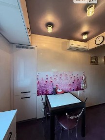 Продаж 2к квартири 44 кв. м на вул. Донецька 61 • ID 34823499