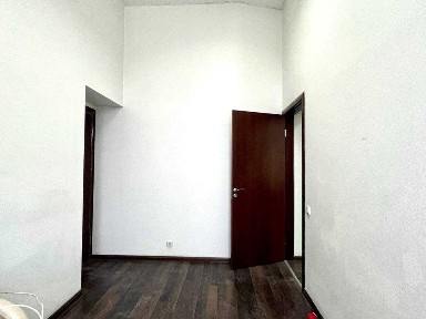 Оренда приміщення 53 м² (2 кімнати) | метро Майдан Незалежності. Світло Є