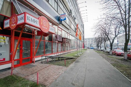 Офіс-склад 33кв. м на 2му поверсі в Оболонському р-ні. просп Бандери. Ашан