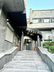 Офіс з ремонтом та меблями 49 м² біля метро Звіринецька. Готовий до роботи