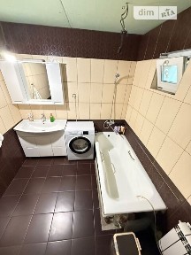 Продаж 2 поверхового будинку бесідка і ділянкою на 4.8 сотки, 93 кв. м, 3 кімнати, на просп. Хмельницького Богдана 171 • ID 34823968