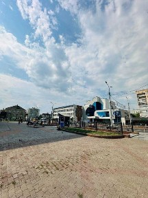 ЦЕНТР 10м2 Здам Торгову площі в підземному переході біля ЦУМа з Активним Трафіком