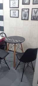 Продам свою квартиру на Запорожской, 32а. Сталинский дом из красного кирпича.